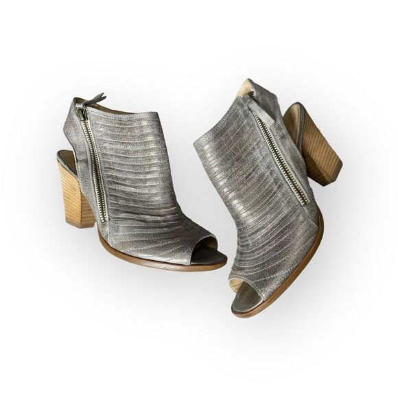 Paul Green Silver Peep Toe Leather Heels - (5.5) 8 US - Picture 8 of 13